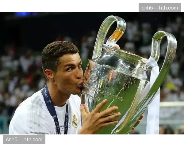 拜仁威斯德姆迈克髋关节损伤 边路突击手选择减少